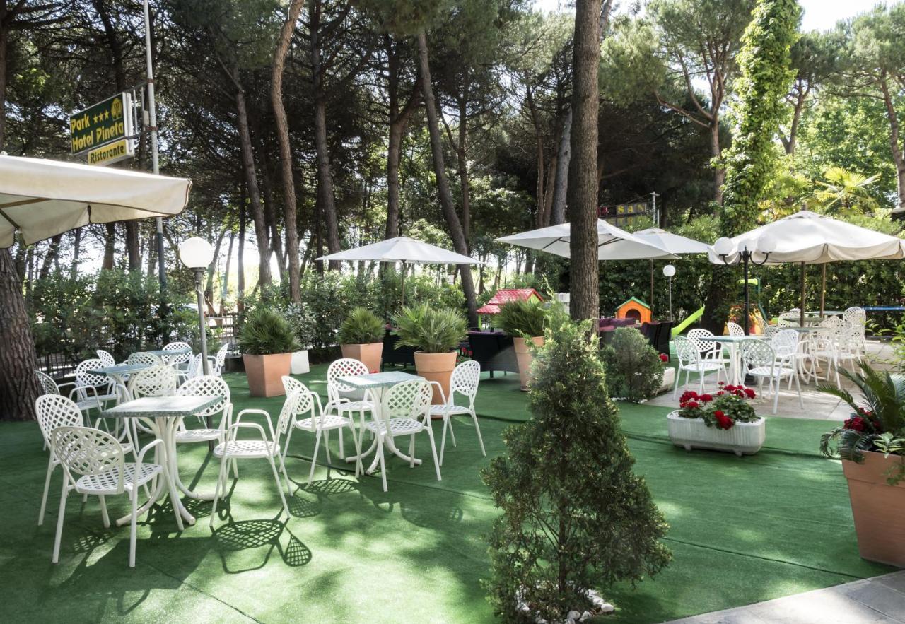 Park Hotel Pineta Cervia Exterior foto